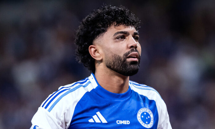 Gabigol, atacante do Cruzeiro em treino