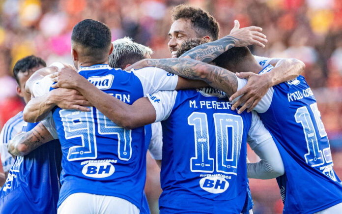 Cruzeiro, na Ilha do Retino (Foto: Rafael Vieira/Cruzeiro)