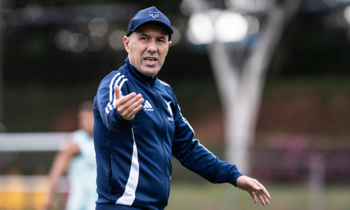 Leonardo Jardim, técnico do Cruzeiro