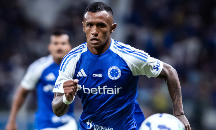 Marquinhos em jogo do Cruzeiro no Mineirão