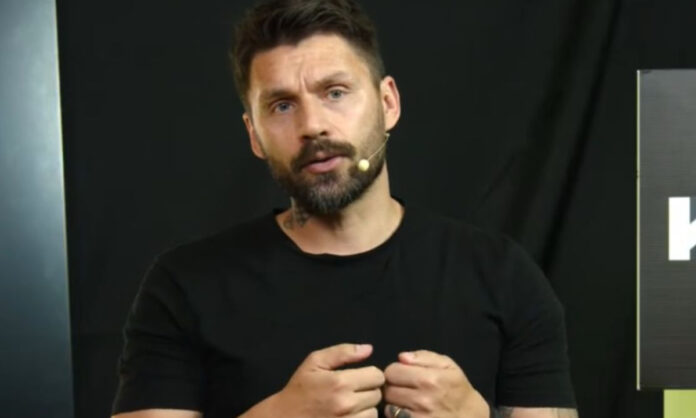 Rafael Sobis, ex-Cruzeiro, hoje atua como comentarista